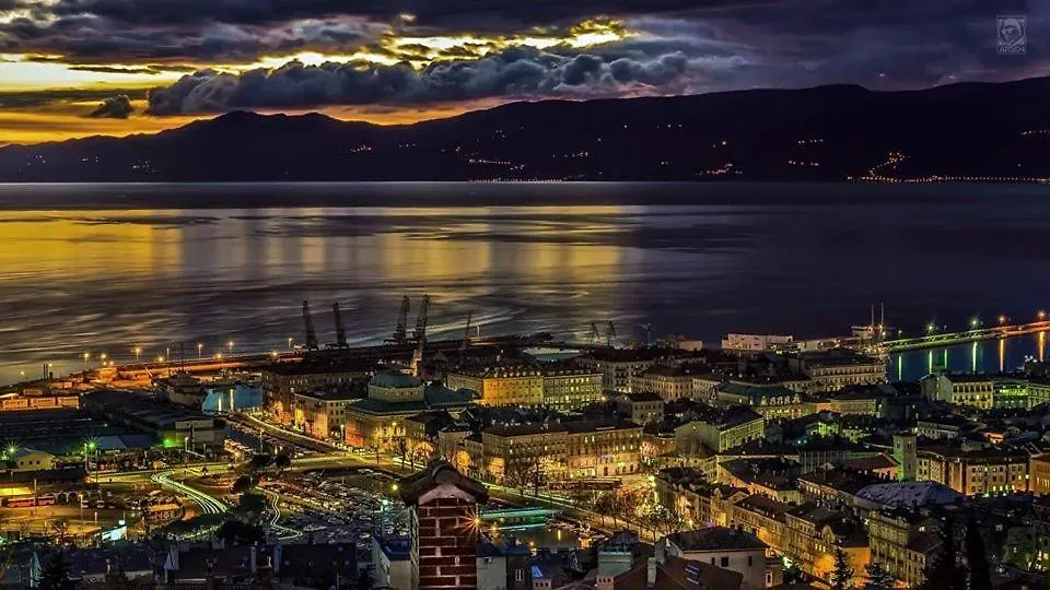 Gæstehus Odeon Apartment And Rooms Rijeka