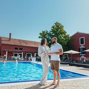 https://villa-donat-sveti-filip-i-jakov.hotelinzadar.com