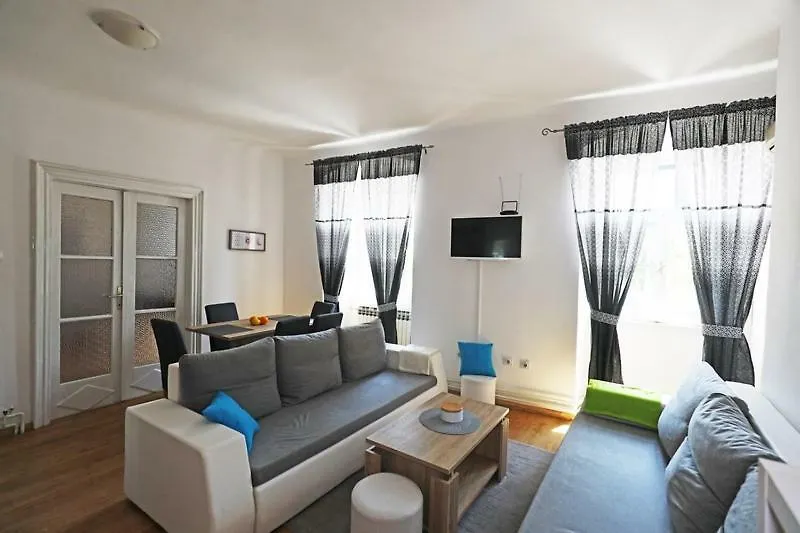Odeon Apartment And Rooms 리예카 크로아티아